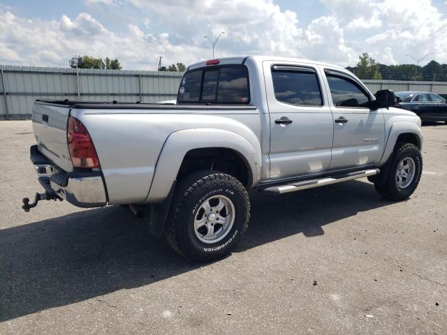 3TMLU42N57M008961 - 2007 TOYOTA TACOMA DOUBLE CAB SILVER photo 3