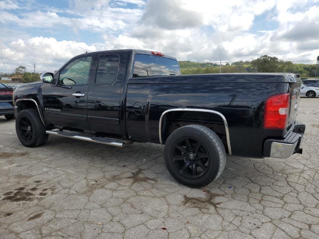 1GCEC19C07Z516512 - 2007 CHEVROLET SILVERADO C1500 BLACK photo 2