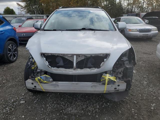 JTJHW31U682852936 - 2008 LEXUS RX 400H SILVER photo 5