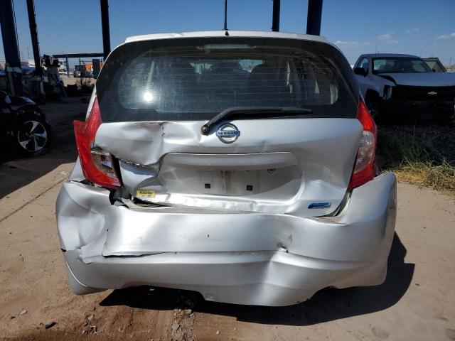 3N1CE2CP2FL431599 - 2015 NISSAN VERSA NOTE S SILVER photo 6