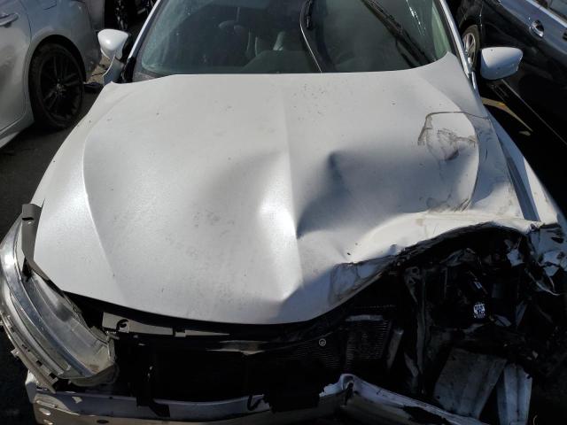 19UDE2F32KA002900 - 2019 ACURA ILX WHITE photo 11