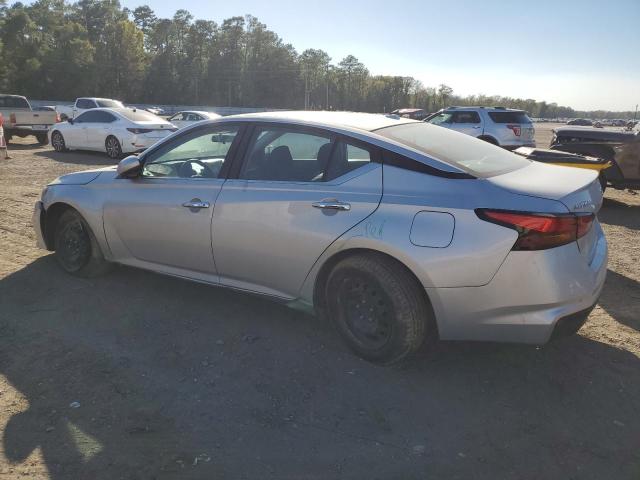 1N4BL4BV8LC208443 - 2020 NISSAN ALTIMA S SILVER photo 2