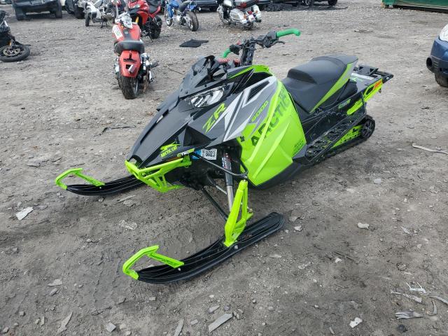 4UF19SNWXKT115010 - 2019 ARCTIC CAT ZR6000 GREEN photo 2