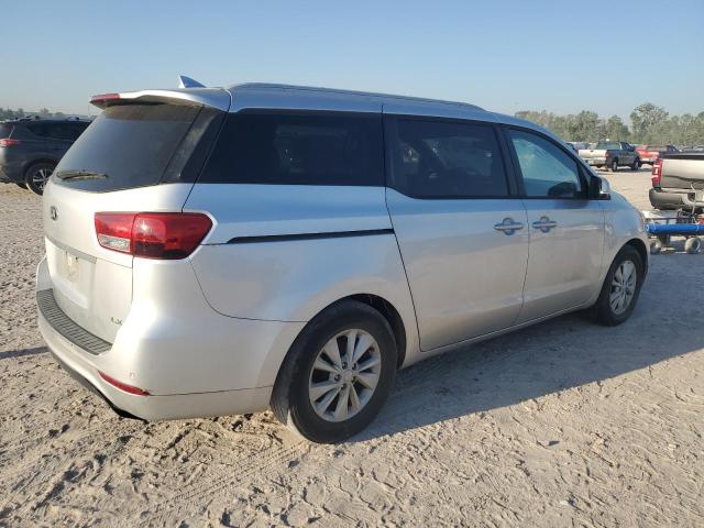 KNDMB5C14G6131873 - 2016 KIA SEDONA LX SILVER photo 3