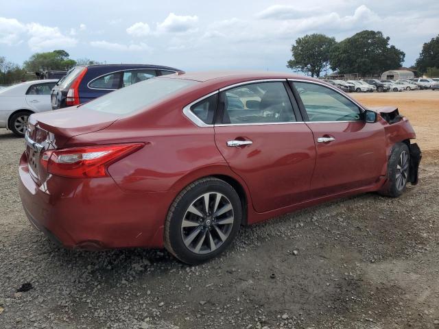 1N4AL3APXHC111082 - 2017 NISSAN ALTIMA 2.5 RED photo 3