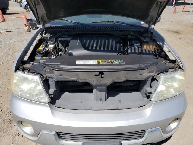 5LMFU27R93LJ35276 - 2003 LINCOLN NAVIGATOR ვერცხლისფერი ფოტო 12