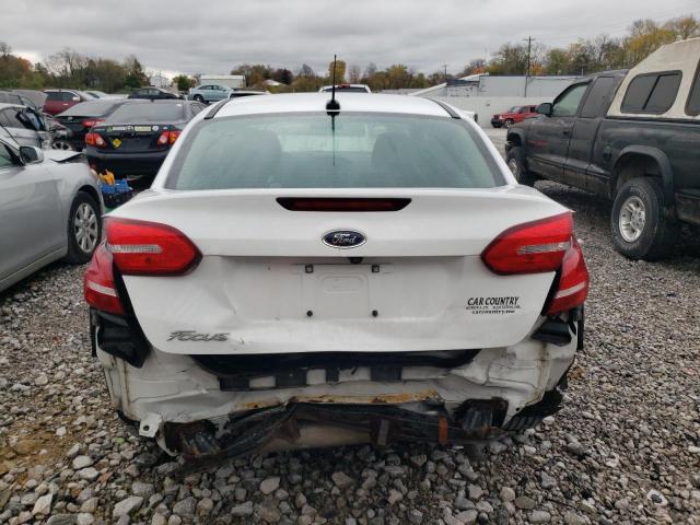 1FADP3F25FL204149 - 2015 FORD FOCUS SE WHITE photo 6