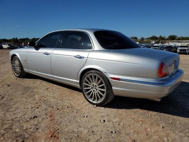 SAJWA73C47TH11736 - 2007 JAGUAR XJR SILVER photo 2