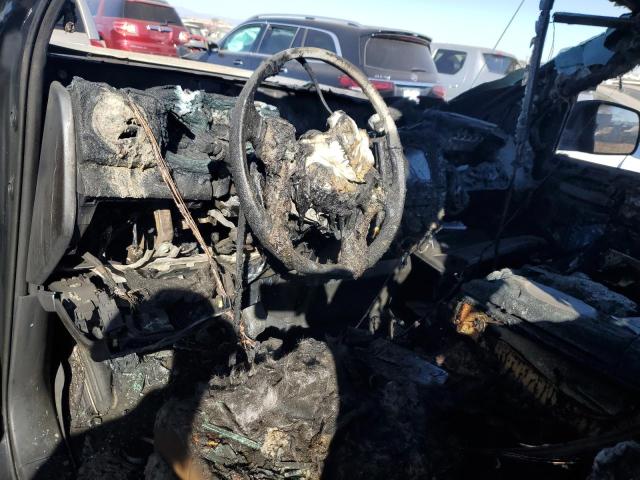 5TFUY5F16HX661073 - 2017 TOYOTA TUNDRA DOUBLE CAB SR/SR5 BLACK photo 8