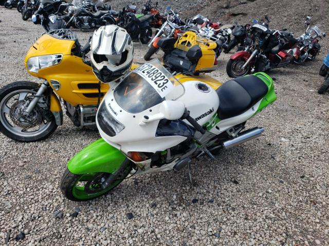 JKAZX4E10RB505155 - 1994 KAWASAKI ZX600 E WHITE photo 2