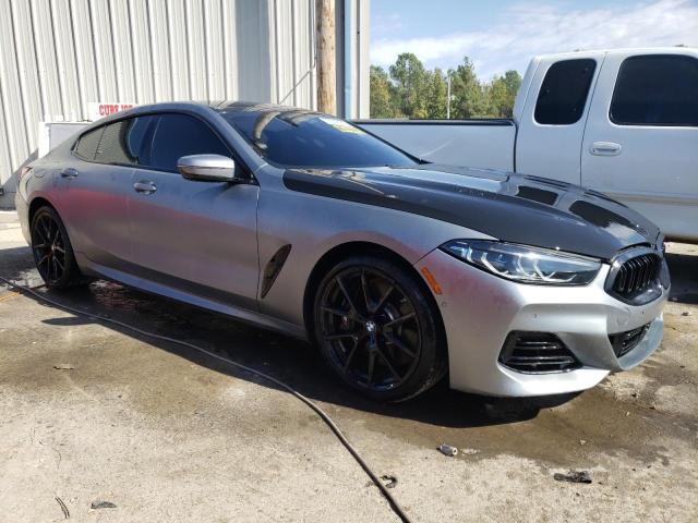 WBAGV2C04PCK34610 - 2023 BMW 840I Gris foto 4