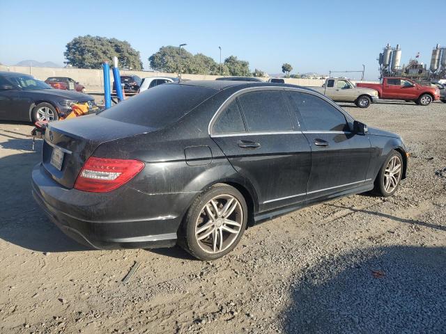 WDDGF4HB0EA936122 - 2014 MERCEDES-BENZ C 250 BLACK photo 3