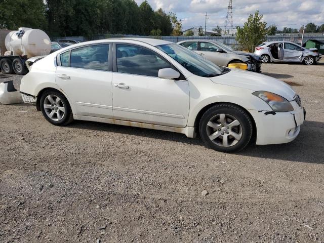 1N4AL21E59C111727 - 2009 NISSAN ALTIMA 2.5 WHITE photo 4