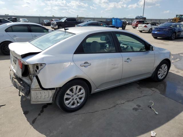 KNAFT4A24C5532929 - 2012 KIA FORTE LX SILVER photo 3