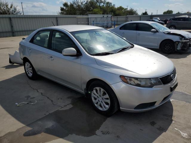 KNAFT4A24C5532929 - 2012 KIA FORTE LX SILVER photo 4