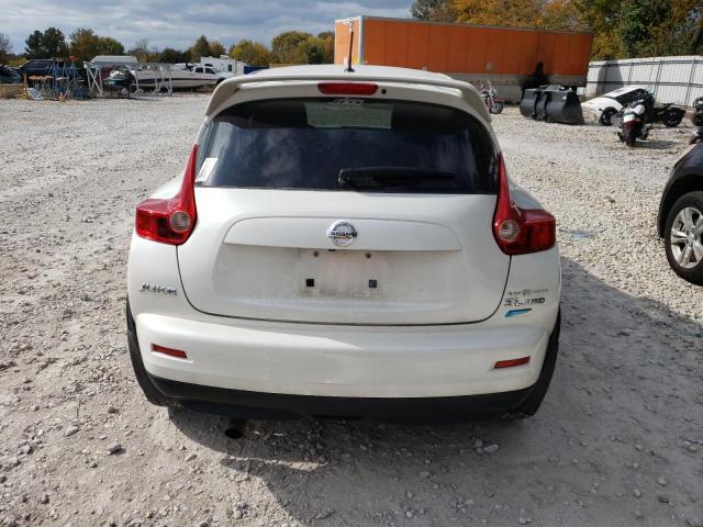 JN8AF5MVXDT209597 - 2013 NISSAN JUKE S WHITE photo 6