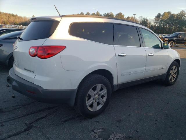 1GNEV23D49S125903 - 2009 CHEVROLET TRAVERSE LT WHITE photo 3