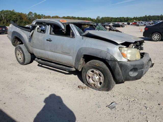 5TETU62N06Z241837 - 2006 TOYOTA TACOMA PRERUNNER ACCESS CAB SILVER photo 4