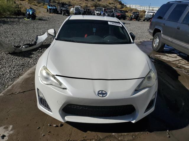 JF1ZNAA14D1734054 - 2013 TOYOTA SCION FR-S 白色 照片 5