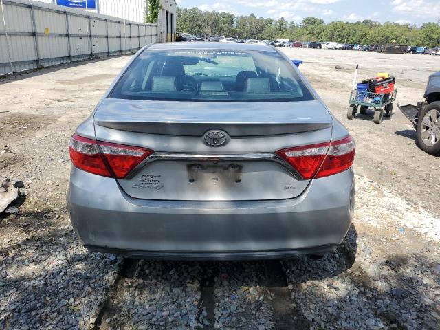 4T1BF1FK0GU133782 - 2016 TOYOTA CAMRY LE SILVER photo 6