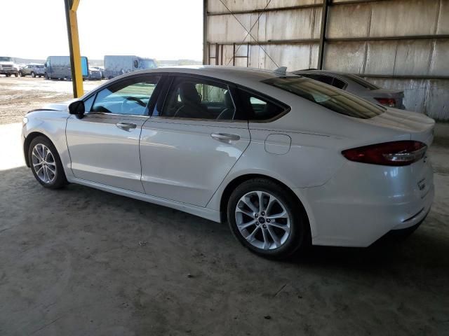 3FA6P0LU4LR226718 - 2020 FORD FUSION SE WHITE photo 2