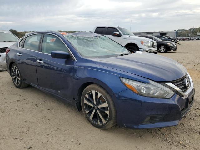 1N4AL3AP8JC153045 - 2018 NISSAN ALTIMA 2.5 BLUE photo 4