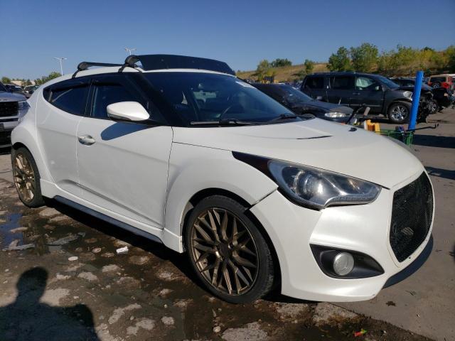 KMHTC6AEXDU136650 - 2013 HYUNDAI VELOSTER TURBO WHITE photo 4