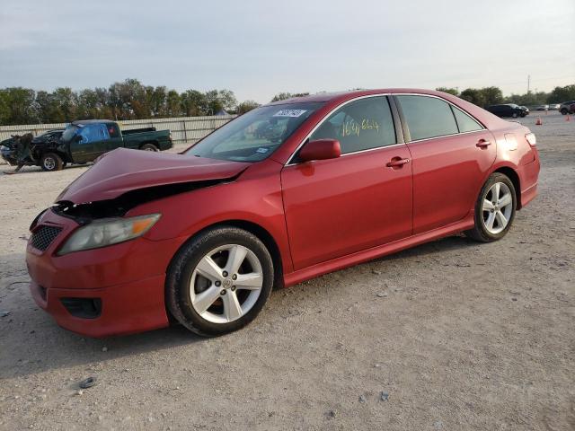 4T1BF3EK6BU738556 - 2011 TOYOTA CAMRY BASE RED photo 1