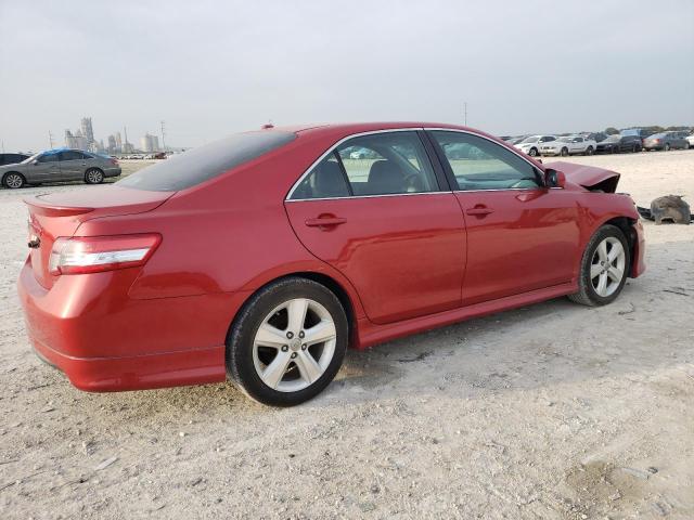 4T1BF3EK6BU738556 - 2011 TOYOTA CAMRY BASE RED photo 3