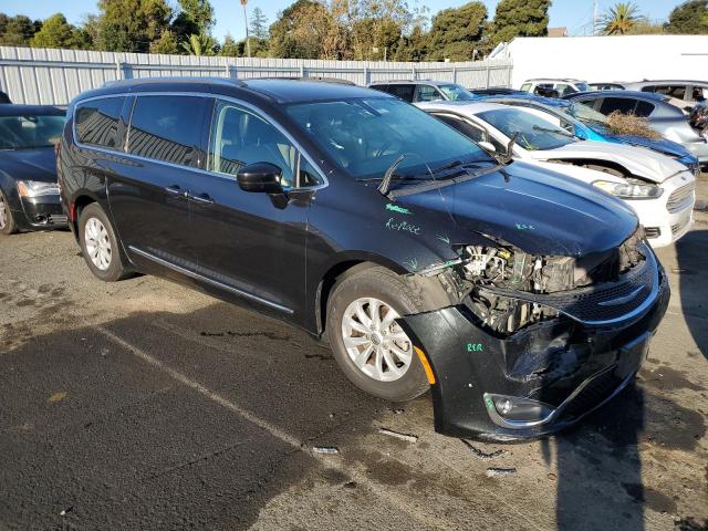 2C4RC1BG8JR110588 - 2018 CHRYSLER PACIFICA TOURING L შავი ფოტო 4