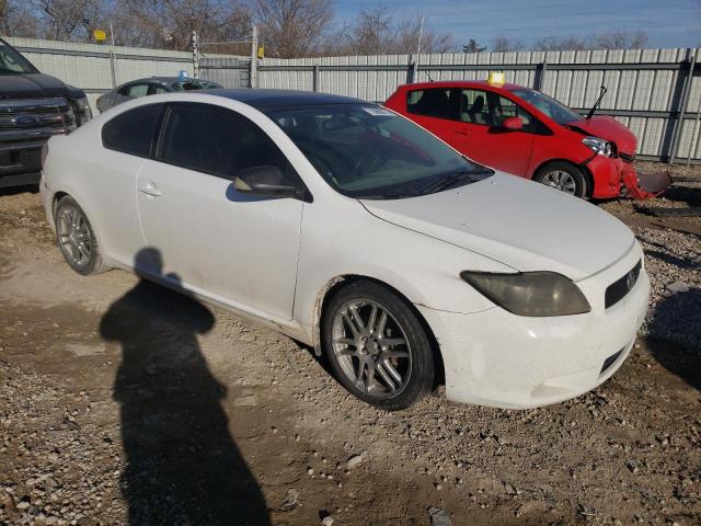 JTKDE167280257937 - 2008 TOYOTA SCION TC WHITE photo 4