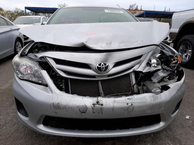 2T1BU4EE7BC552094 - 2011 TOYOTA COROLLA BASE SILVER photo 5