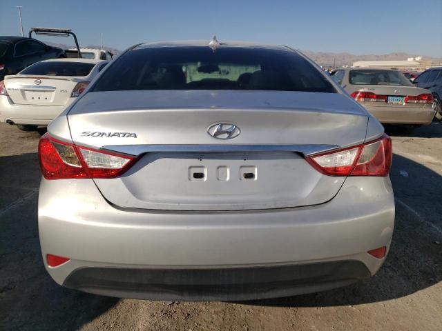 5NPEB4AC4EH898693 - 2014 HYUNDAI SONATA GLS SILVER photo 6