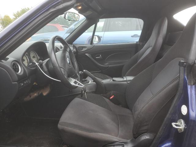 JM1NB353540403837 - 2004 MAZDA MX-5 MIATA BASE BLUE photo 7