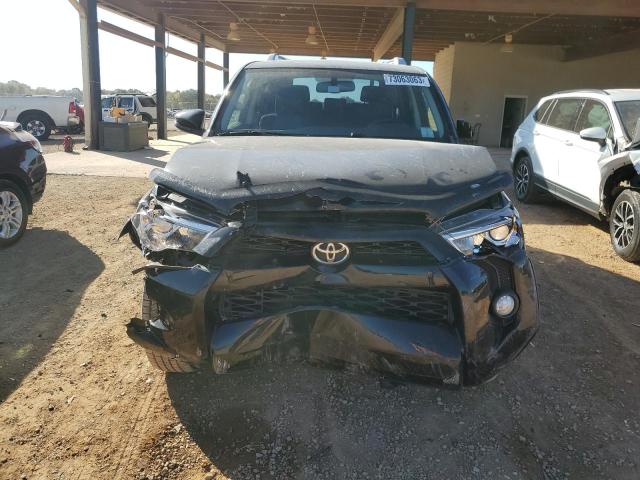 JTEBU5JR6H5455114 - 2017 TOYOTA 4RUNNER SR5/SR5 PREMIUM 黑色 照片 5