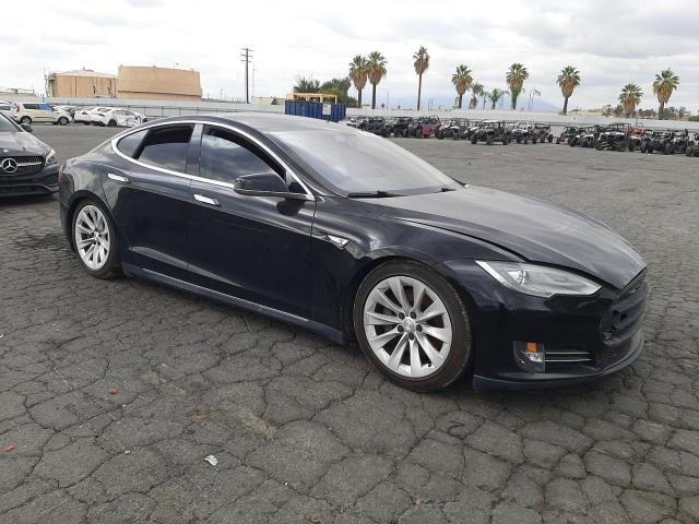 5YJSA1DNXDFP17272 - 2013 TESLA MODEL S Սև լուսանկար 4