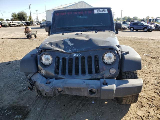 1C4BJWFG9JL840582 - 2018 JEEP WRANGLER RUBICON GRAY photo 5