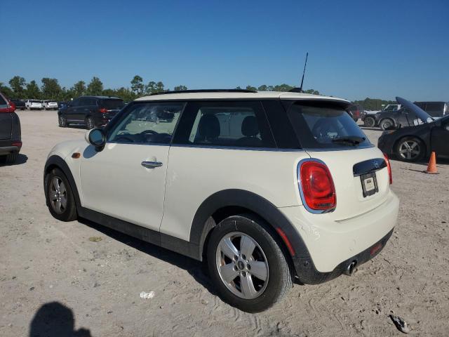 WMWXP5C59K2H95359 - 2019 MINI COOPER CREAM photo 2