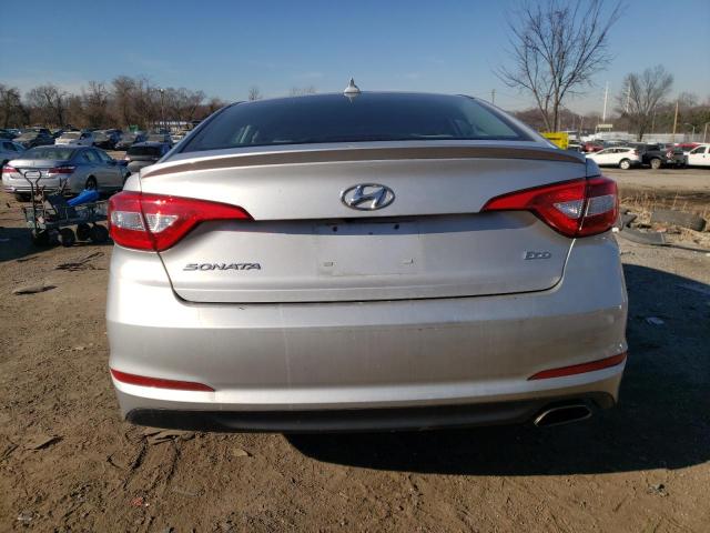 5NPE24AA5GH424172 - 2016 HYUNDAI SONATA ECO SILVER photo 6