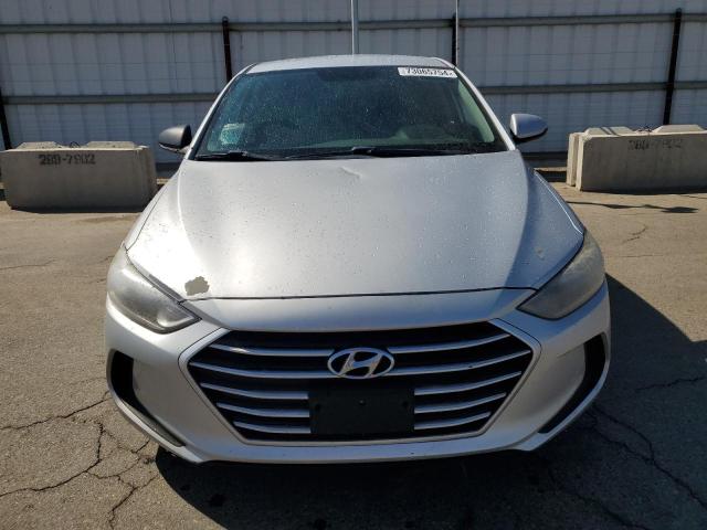 5NPD84LF8JH321547 - 2018 HYUNDAI ELANTRA SEL SILVER photo 5