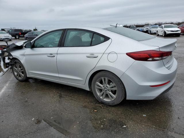 5NPD84LF2JH362417 - 2018 HYUNDAI ELANTRA SEL SILVER photo 2