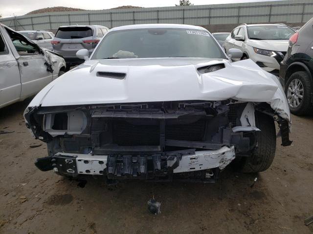 2C3CDZAG4GH290853 - 2016 DODGE CHALLENGER SXT WHITE photo 5