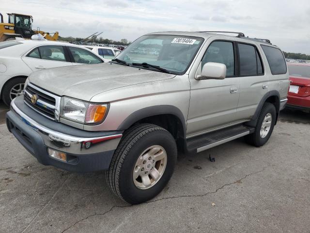 1999 TOYOTA 4RUNNER SR5, 