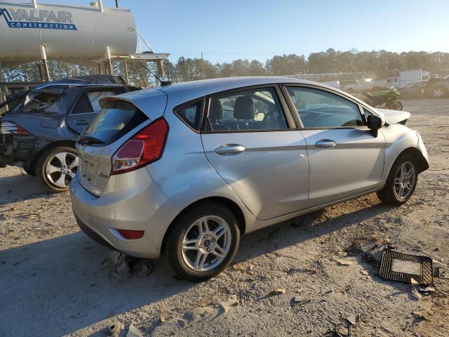 3FADP4EJ6KM103354 - 2019 FORD FIESTA SE SILVER photo 3