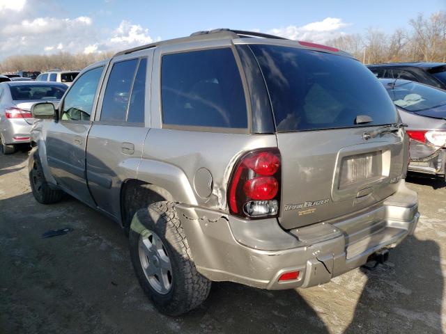 1GNDT13S532239958 - 2003 CHEVROLET TRAILBLAZE SILVER photo 2