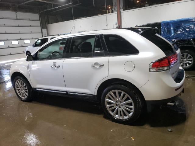 2LMDJ8JK4DBL10525 - 2013 LINCOLN MKX WHITE photo 2