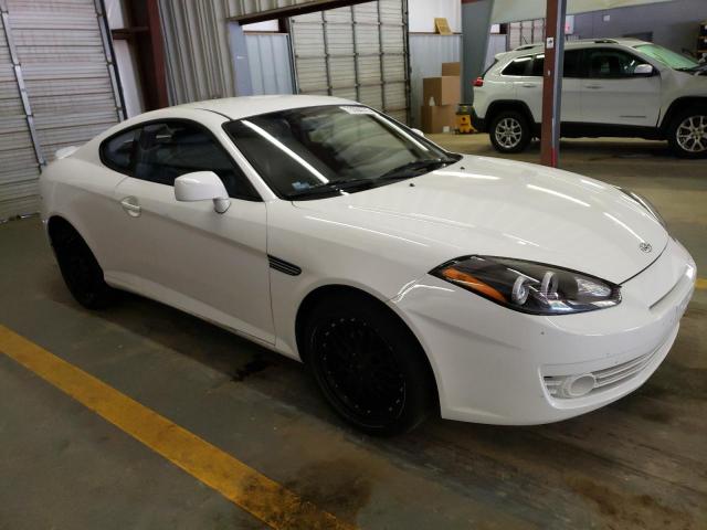 KMHHN66F88U284433 - 2008 HYUNDAI TIBURON GT WHITE photo 4