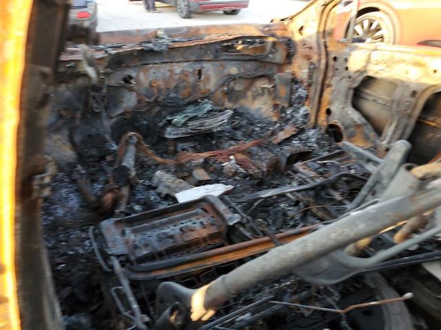 5FNRL6H73JB019051 - 2018 HONDA ODYSSEY EXL BURN photo 8