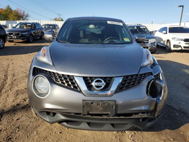 JN8AF5MV1GT654041 - 2016 NISSAN JUKE S GRAY photo 5