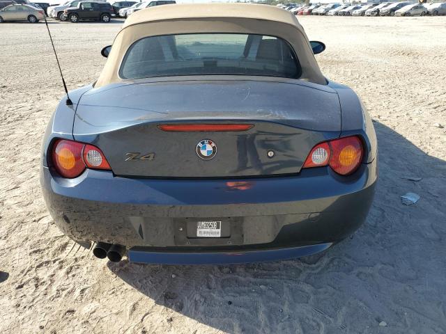 4USBT53574LU08627 - 2004 BMW Z4 3.0 BLUE photo 10